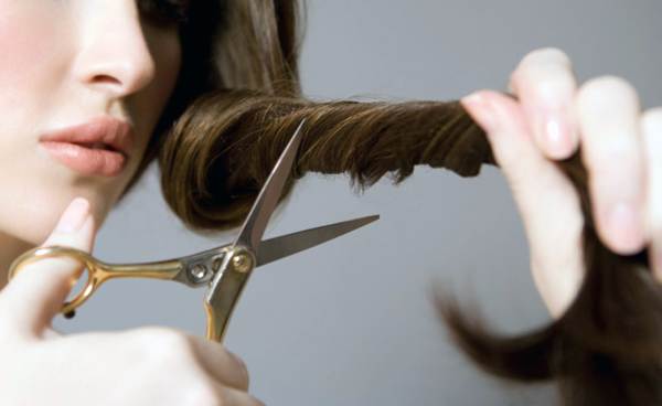 머리를 직접 잘라도 될까요 머리를 직접 잘라도 될까요